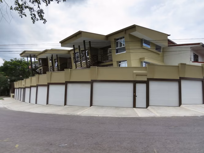 Alquiler de estudio en Pavas Boulevard 1 Parqueo
