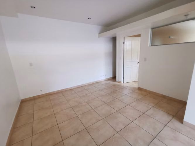 Alquiler de estudio en Pavas Boulevard 1 Parqueo