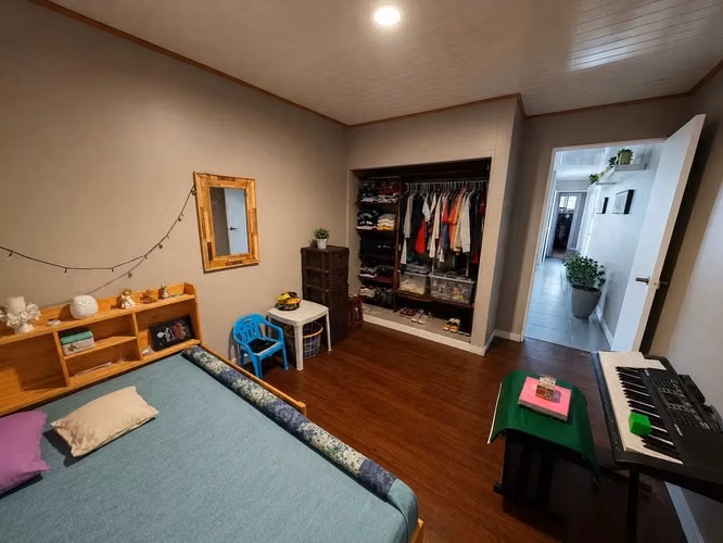 Casa en Venta con 3 Apartamentos Alquilados | Tibás, Barrio Las Rosas | Ingresos Inmediatos - Imagen 9
