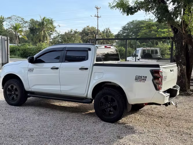 For Sale: Isuzu Dmax 2026