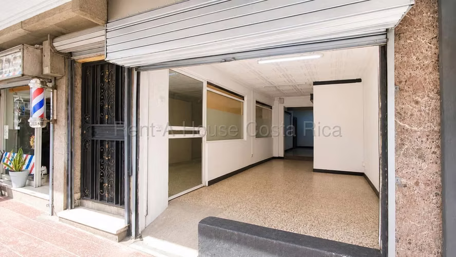Commercial Space for Rent in Central Heredia. 27-201