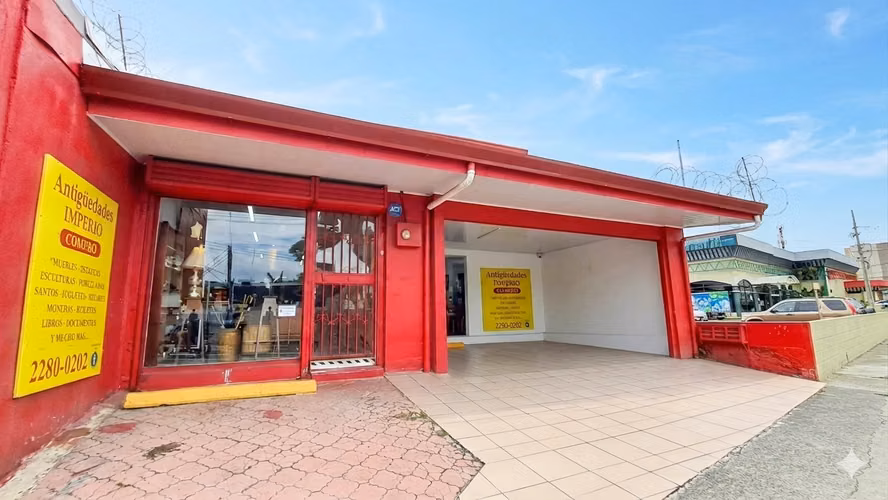 Venta de Local Comercial sobre Calle Principal Calle Blancos - 03 - Imagen 2
