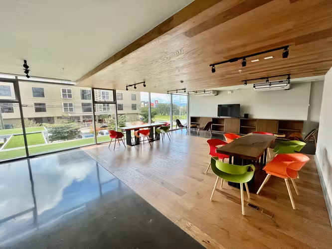 ROHRMOSER! SE ALQUILA MODERNO APARTAMENTO AMOBLADO EN QBO - Imagen 17