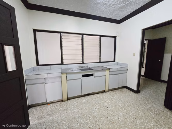Alquiler de casa independiente, ideal para oficinas Sabana Sur - Imagen 5