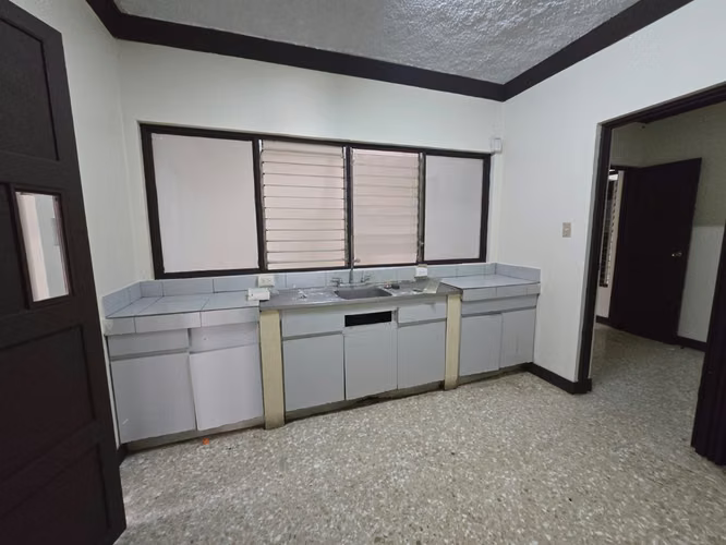 Alquiler de casa independiente, ideal para oficinas Sabana Sur - Imagen 3