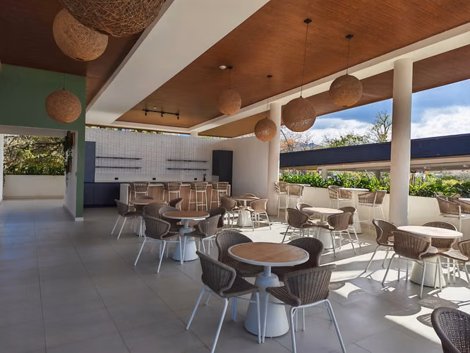 Venta de casa nueva en Condominio Lindora Village Santa Ana - Imagen 15