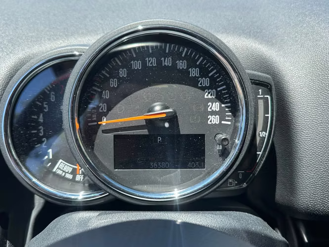 MINI COOPER COUNTRYMAN