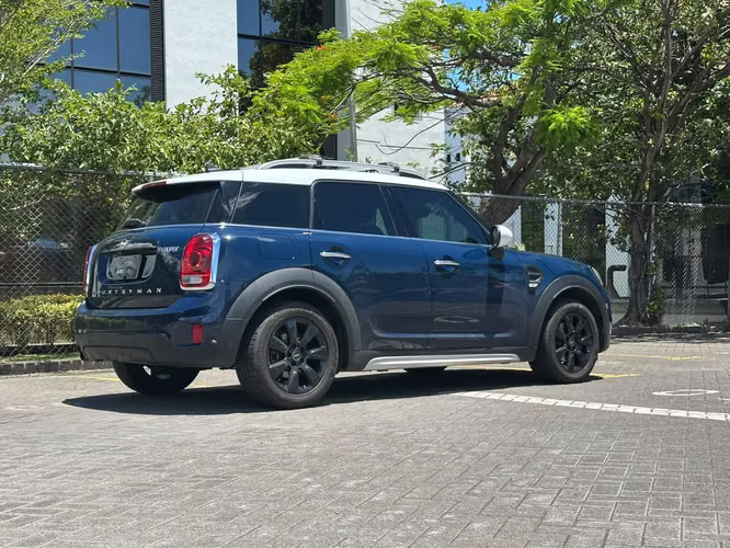 MINI COOPER COUNTRYMAN