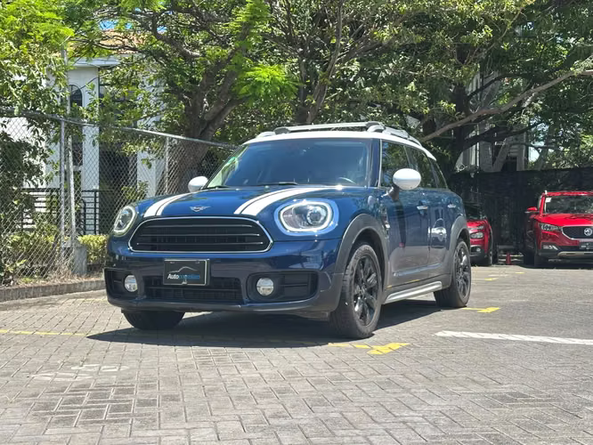 MINI COOPER COUNTRYMAN
