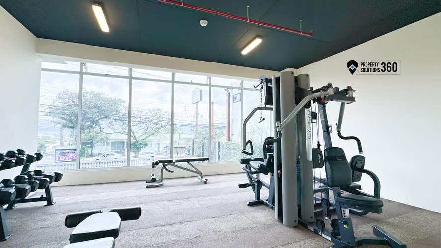 Apartamento en Yoses, Barrio Escalante | Amueblado | Piscina