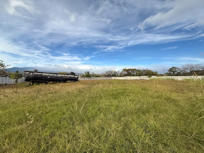 Venta de lote en REMATE BANCARIO en San Juan de Tibás