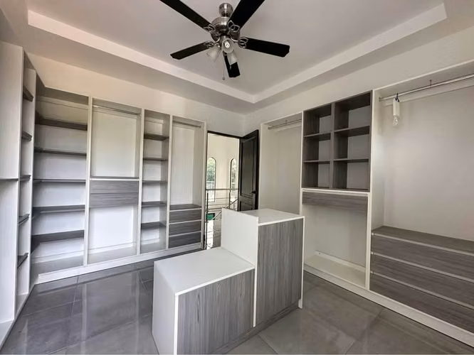  Casa de Lujo en Alquiler con Piscina Privada | Condominio Guacima