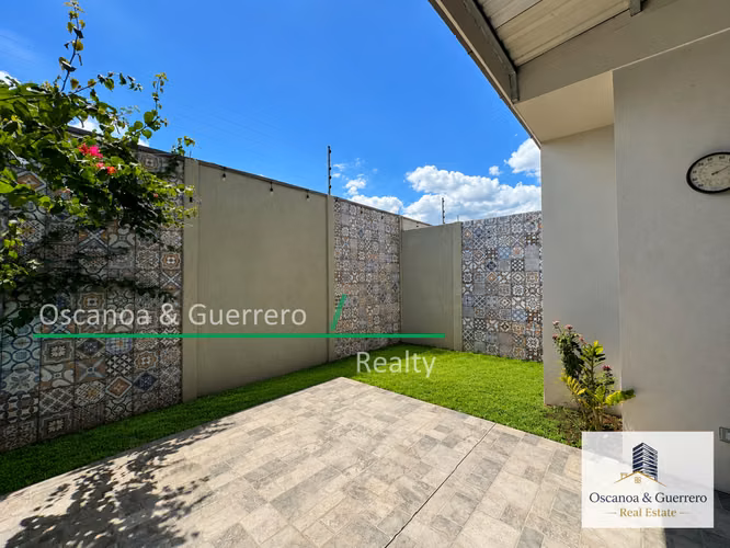 ALQUILER Casa de 2 Dormitorios en Condominio Blue, Belén, Heredia