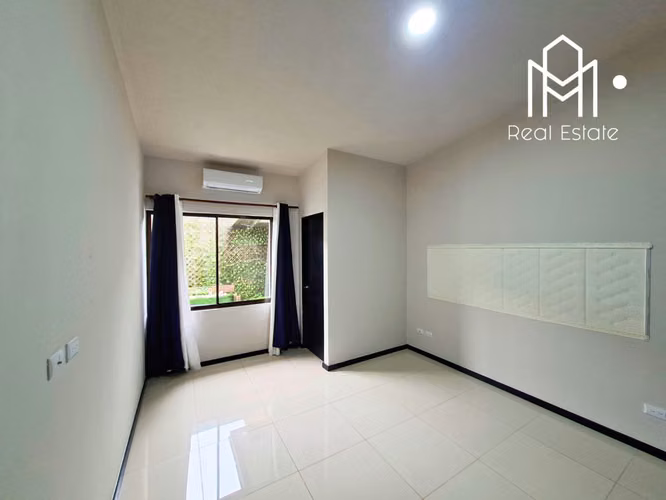 Se Alquila Casa En Condominio En San Lorenzo De Heredia