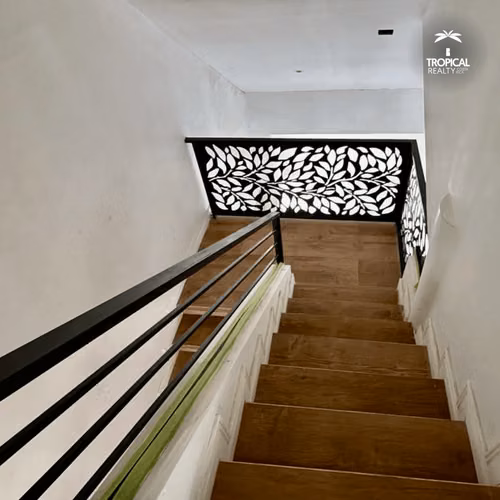 Casa Independiente Remodelada en Venta | Sabana Oeste, San José