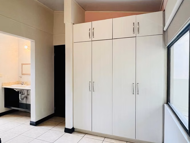Venta de casa con vista en San Rafael de Heredia