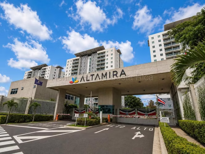 Venta de apartamento moderno en condominio | San Pablo de Heredia - Imagen 2