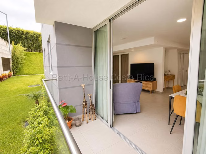Venta de apartamento moderno en condominio | San Pablo de Heredia - Imagen 11