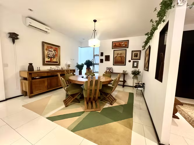 ALQUILER Y VENTA  Elegancia, Amplitud y Diseño: 200 m² Habitables en Santa Ana - Imagen 20