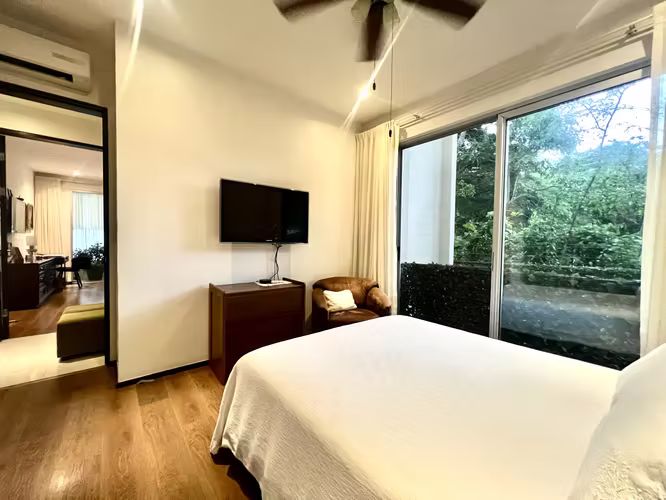ALQUILER Y VENTA  Elegancia, Amplitud y Diseño: 200 m² Habitables en Santa Ana - Imagen 10