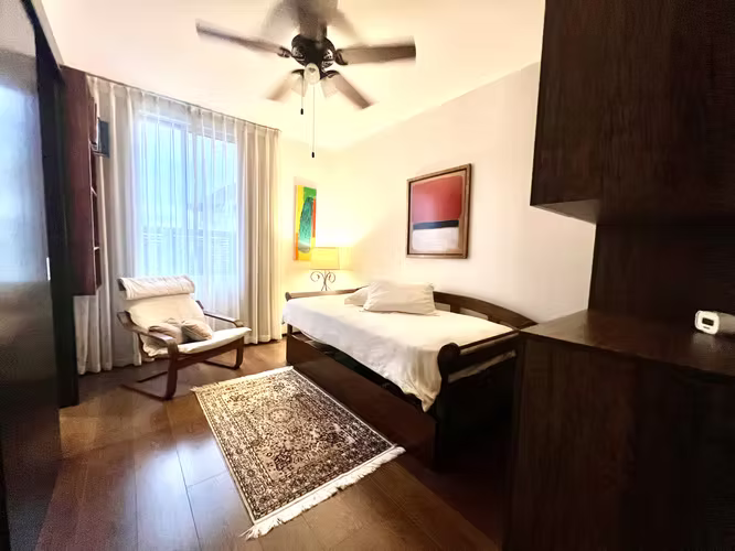 ALQUILER Y VENTA  Elegancia, Amplitud y Diseño: 200 m² Habitables en Santa Ana - Imagen 3