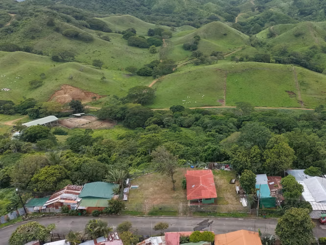 Casa con Vista al Mar en Venta La Cruz Centro, Guanacaste