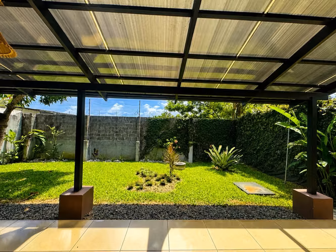 Venta de Casa  Estilo Mediterráneo en Condominio Vista Sol, Grecia - Imagen 5