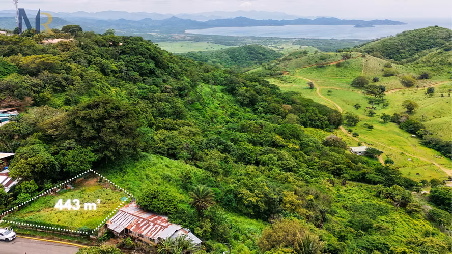 Lote con Vista al Mar en Venta | La Cruz Centro, Guanacaste