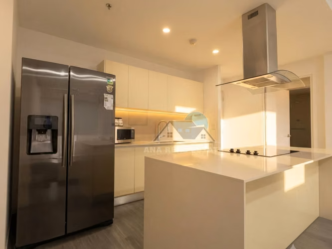 Apartamento amueblado en Escazú Village | 2 hab. y 2 parqueos