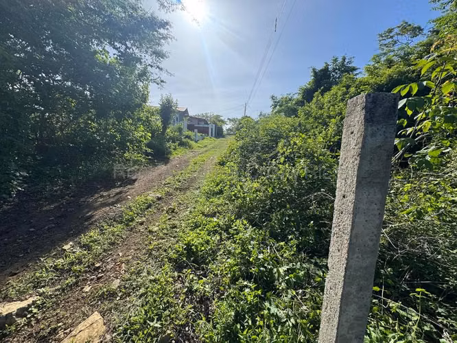 Venta de Lote en Playa Naranjo, Puntarenas. 27-179