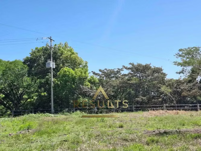 Luxury Hotel location in Vistas de Atenas