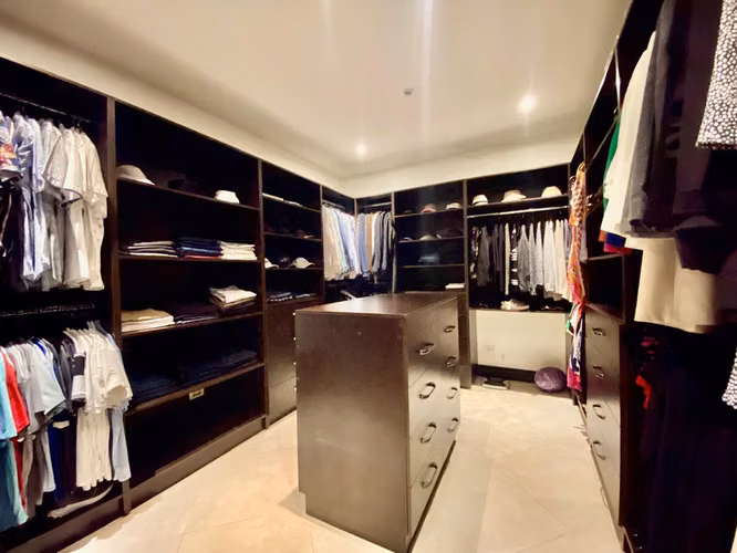 Residencia de Lujo Frente al Campo de Golf