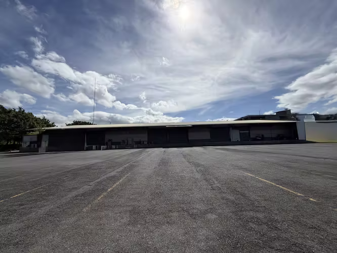 SE VENDE BODEGA, NAVE INDUSTRIAL Y AMPLIA PROPIEDAD EN HEREDIA 18.035 m2 de terreno y 3.880 m2 de nave - Imagen 11