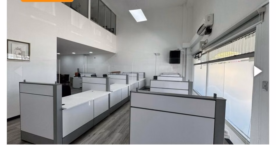 Venta de Mobiliario de Oficina – Cubículos, Escritorios y Archivadores