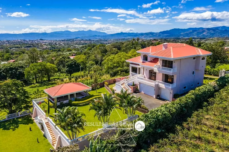 NUEVO! Mansion con Vistas! - Imagen 14