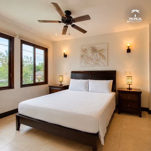 Casa de Lujo Frente al Campo de Golf en Hacienda Los Reyes | Piscina Privada | US$950,000