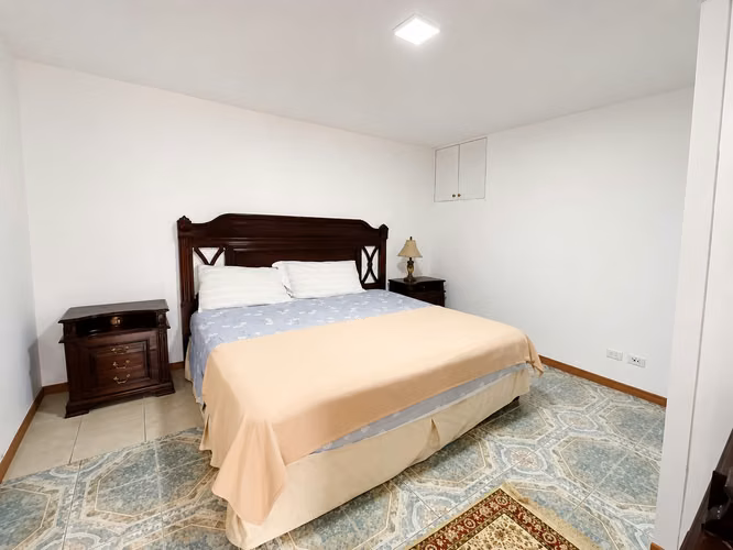 APARTAMENTO PARA ALQUILER, SABANA CERCA DE LA UCIMED.22-308