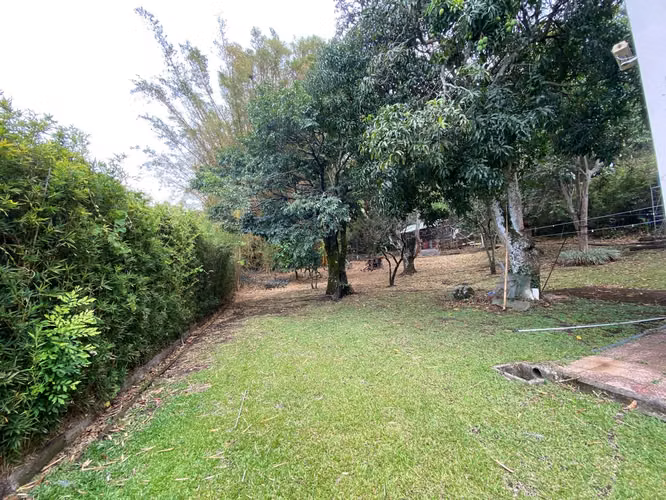 Terreno comercial en venta en Escazú – Alto potencial de Suelo Mixto - Imagen 4
