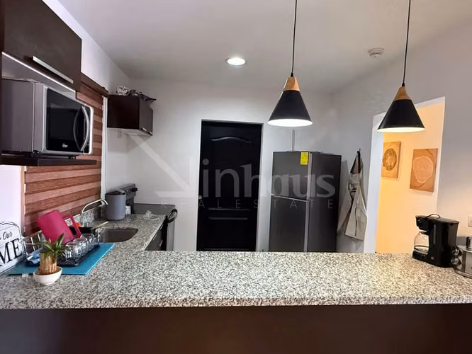 ID#43175 Alquiler Amueblado, Apartamento, Torre