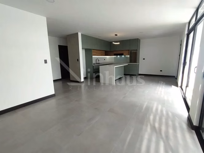 ID#43178 Venta de Casa en Condominio