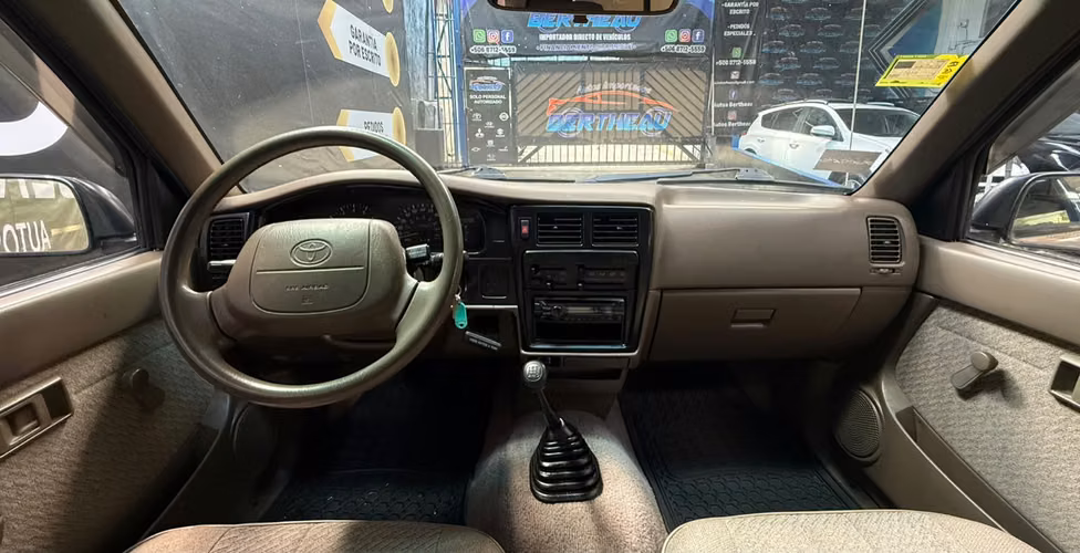 TOYOTA TACOMA SR5 1997 BEIGE MANUAL 4X2