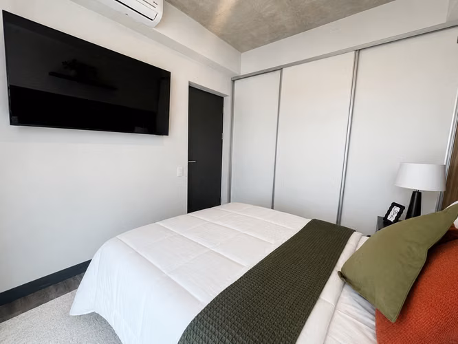 Se alquila apartamento en Torre Secret Sabana