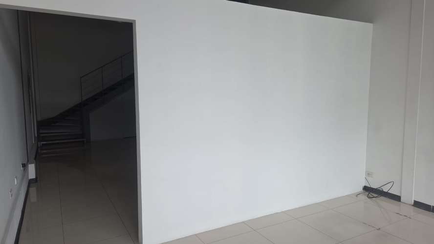 Alquiler Local Comercial en C.Comercial sobre carretera principal - Imagen 6