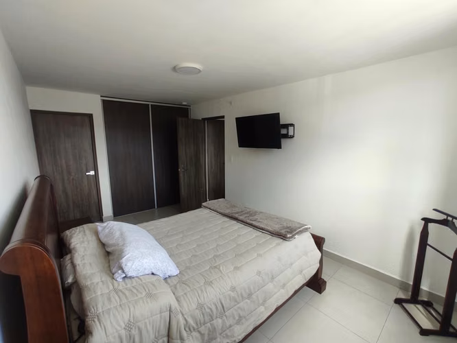 Apartamento de 2 habitaciones en condominio Altamira, Heredia