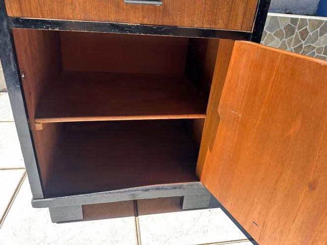 UNA Mesa en Cedro