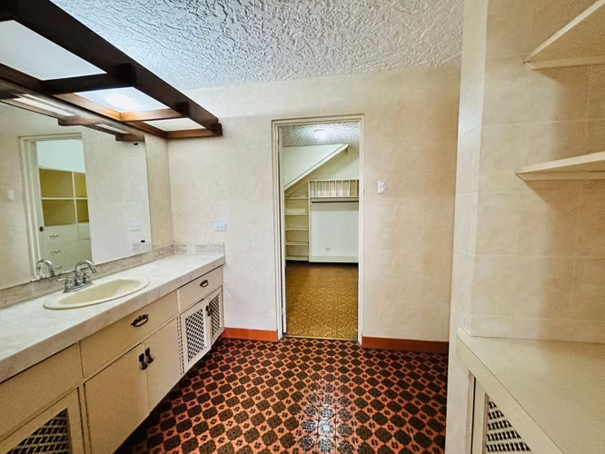 VENTA O RENTA DE CASA UNA SOLA PLANTA EN LA URUCA