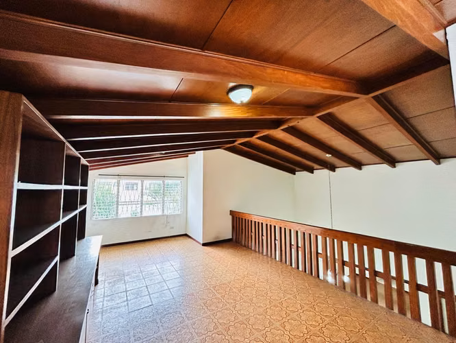 VENTA O RENTA DE CASA UNA SOLA PLANTA EN LA URUCA