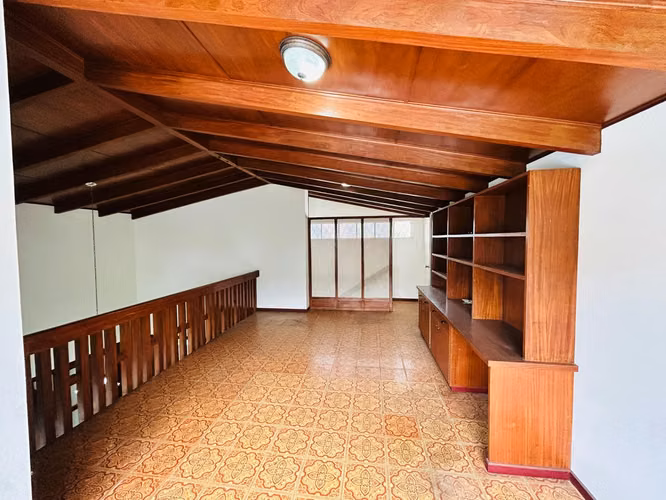 VENTA O RENTA DE CASA UNA SOLA PLANTA EN LA URUCA