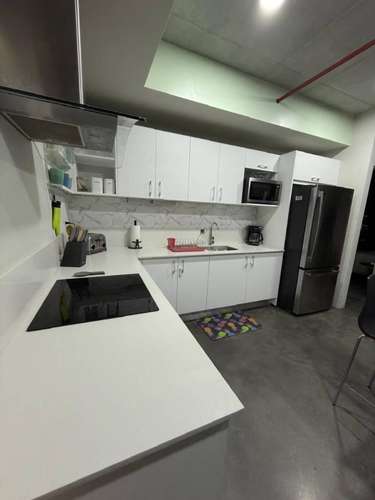 Apartamento en Venta Urbn Escalante, Piso 24.