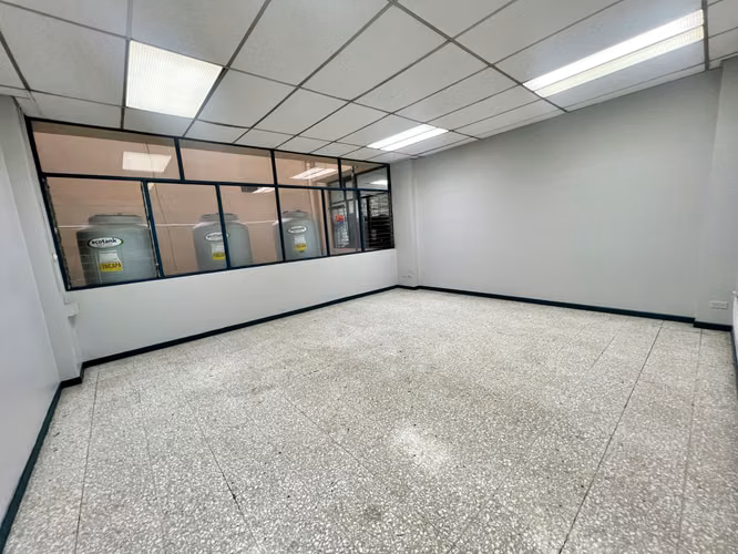 Espacios corporativos en alquiler de 50 a 150 m² | San José